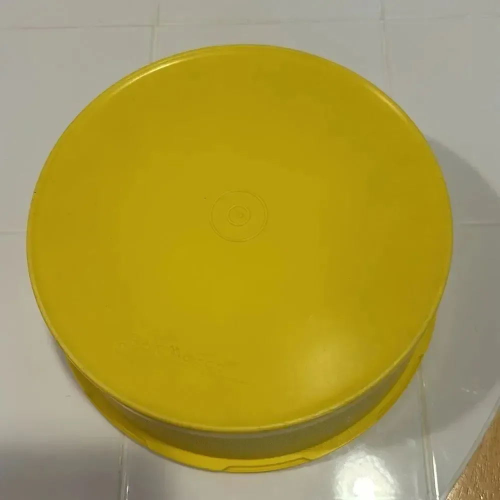 Vintage Tupperware Servalier Cannister Made in USA